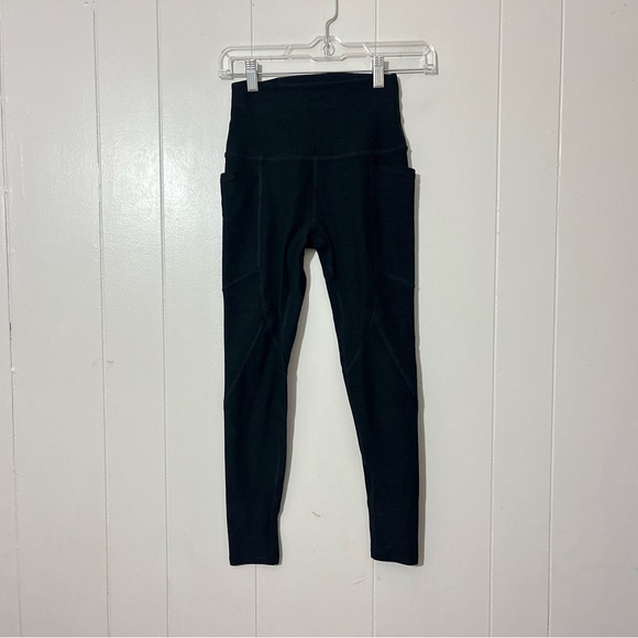 Beyond Yoga Women's Gray Leggins Size XS - Picture 1 of 9